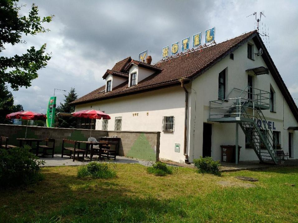 Hotel Pension Odrava Cheb Exterior foto